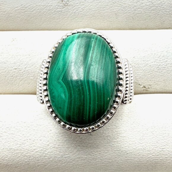 Designer BBJ Green Malachite Sterling Silver Ring Size 7 Weight 11 Grams - Picture 2 of 4